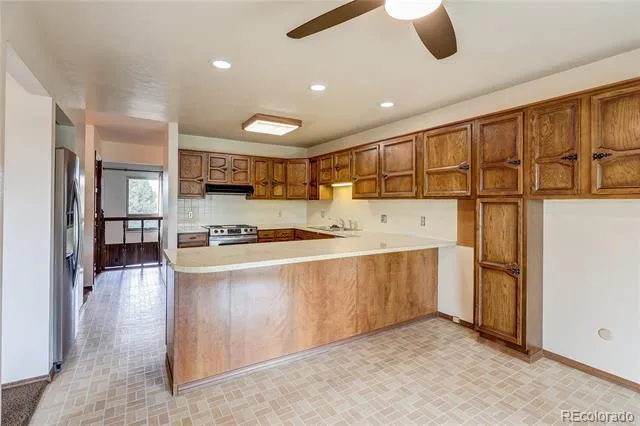 7070 W Pineview Drive Littleton, CO 80125