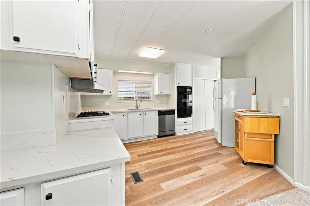 31130 S General Kearny Road #176 Temecula, CA 92591