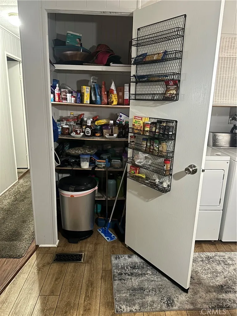 5001 W Florida Hemet, CA 92545