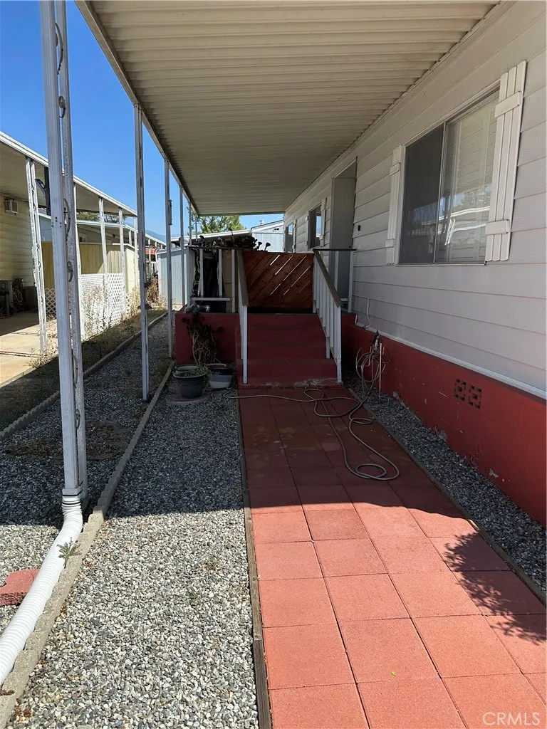 5001 W Florida Hemet, CA 92545