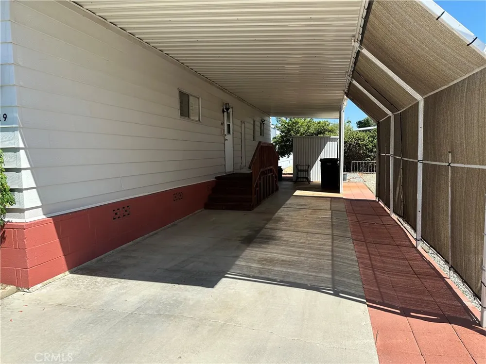5001 W Florida Hemet, CA 92545