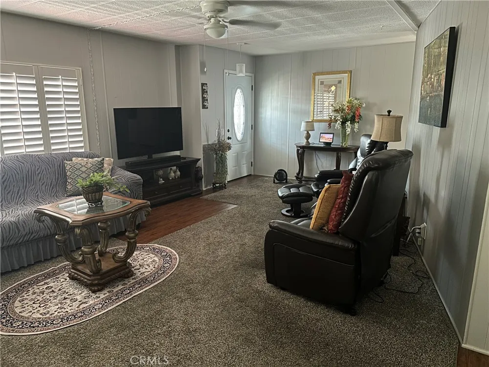5001 W Florida Hemet, CA 92545