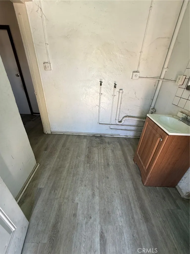 2961 11th Riverside, CA 92507