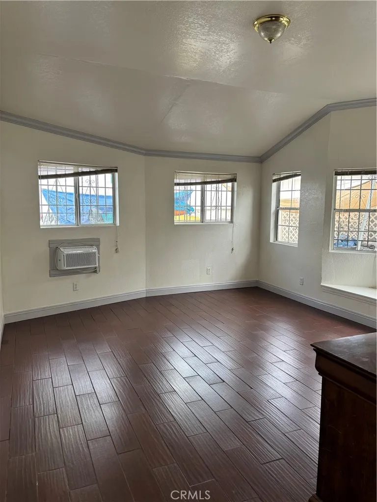 130 E Sycamore Arcadia, CA 91006