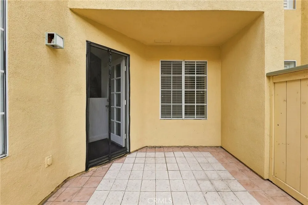 3 Alicante Aisle Irvine, CA 92614