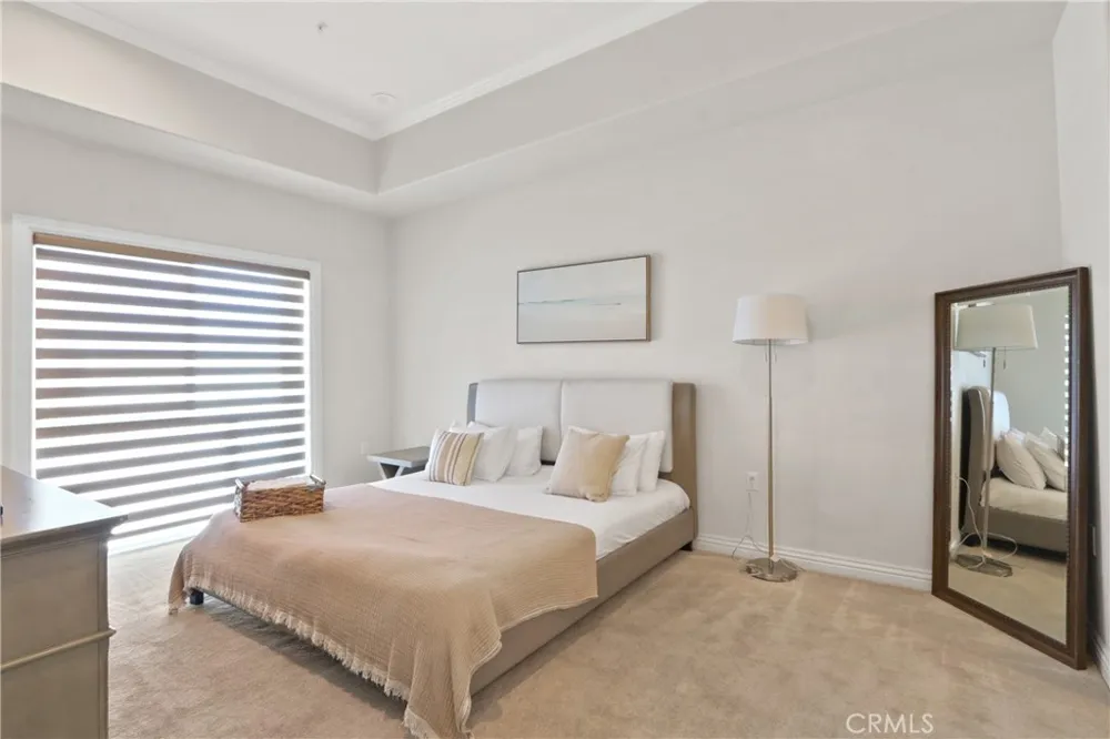 1598 Long Beach Boulevard #412 Long Beach, CA 90813