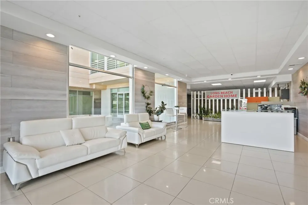 1598 Long Beach Boulevard #412 Long Beach, CA 90813