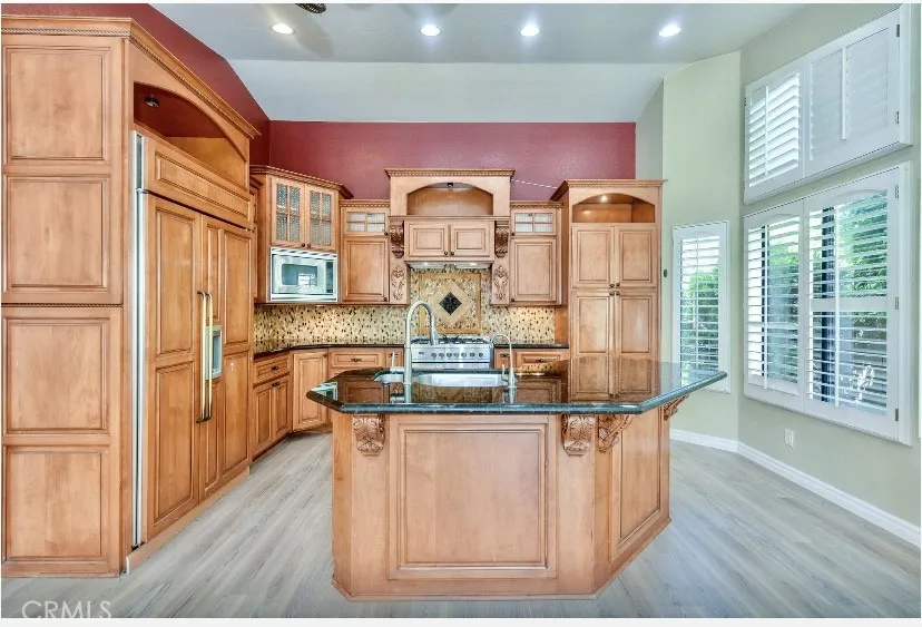 184 Cannon Road Riverside, CA 92506