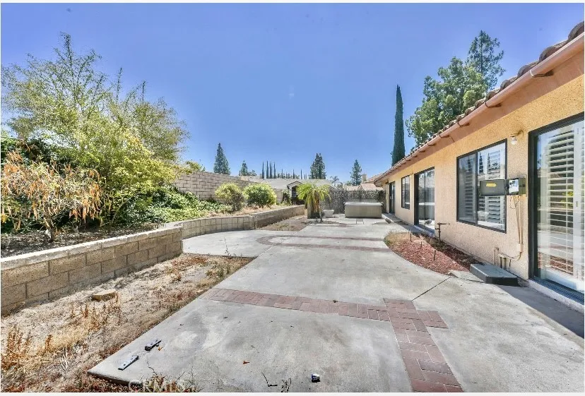 184 Cannon Road Riverside, CA 92506
