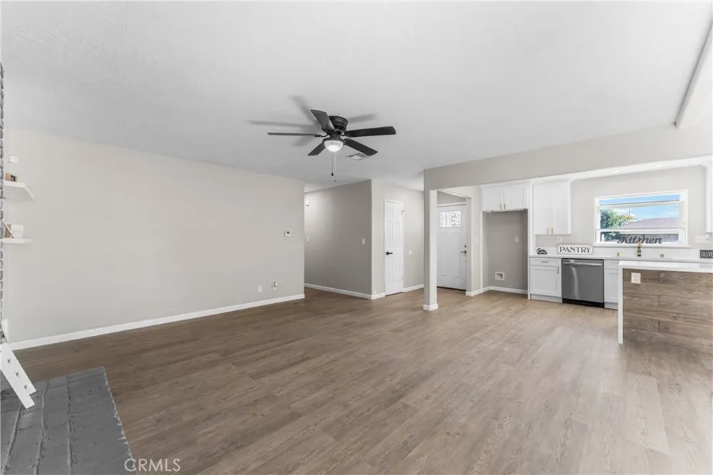 1735 W Jenner Street Lancaster, CA 93534