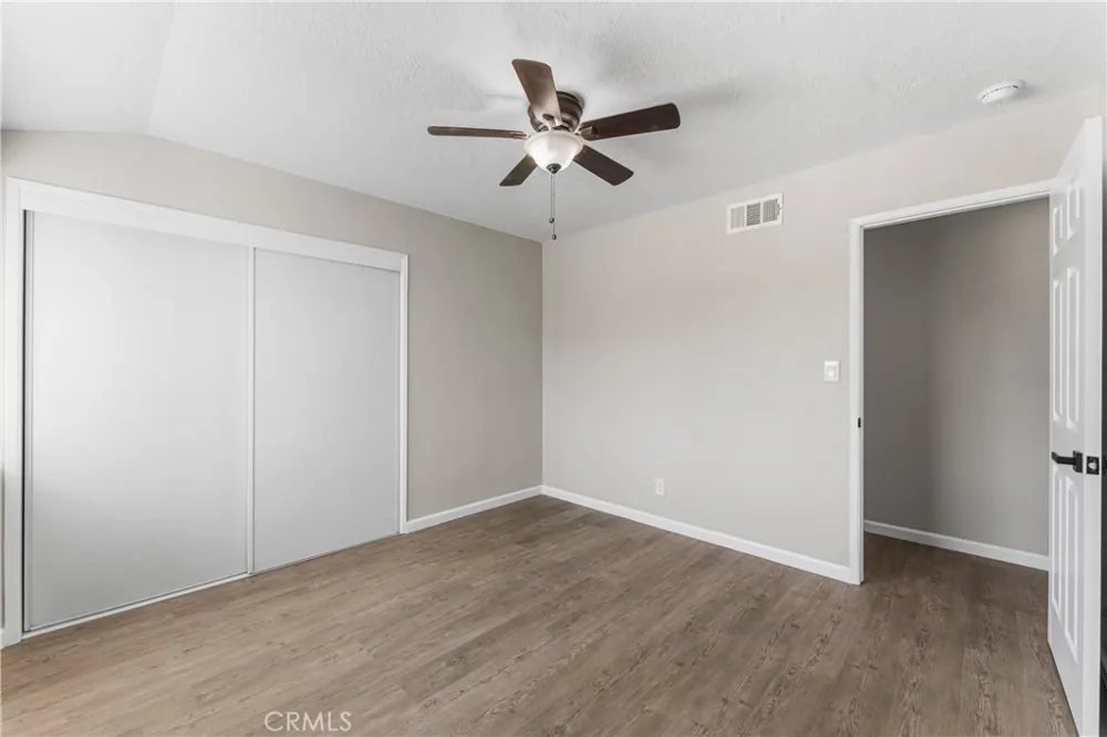 1735 W Jenner Street Lancaster, CA 93534