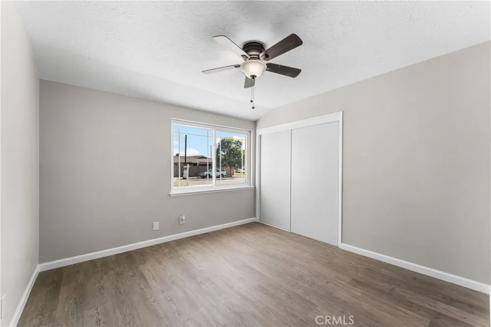 1735 W Jenner Street Lancaster, CA 93534
