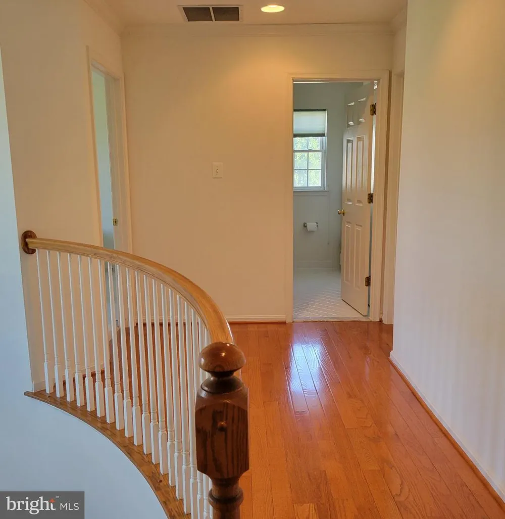 811 LAMOKA DRIVE Odenton, MD 21113