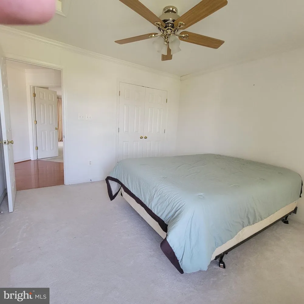 811 LAMOKA DRIVE Odenton, MD 21113