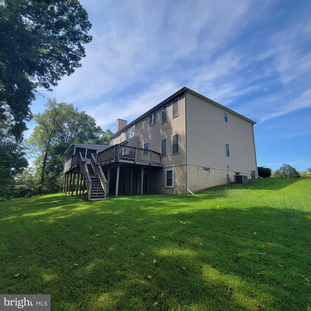811 LAMOKA DRIVE Odenton, MD 21113