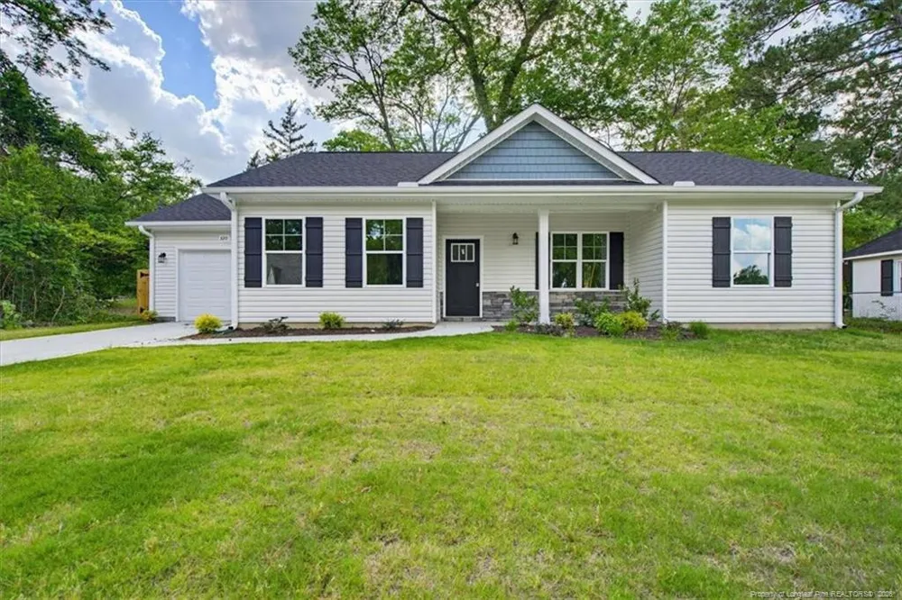 320 Currie Street Fayetteville, NC 28301