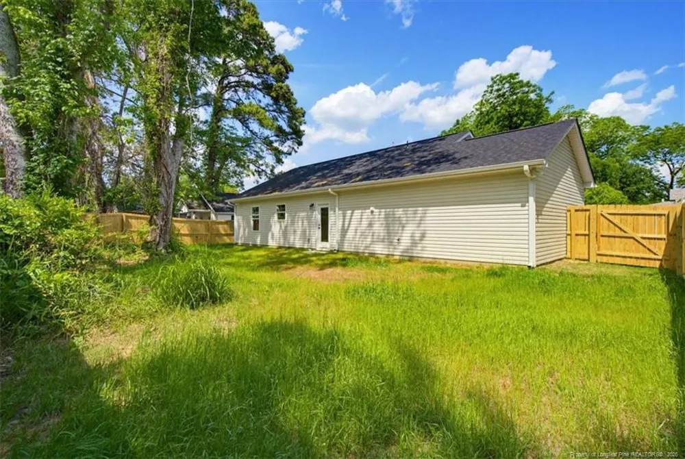 320 Currie Street Fayetteville, NC 28301