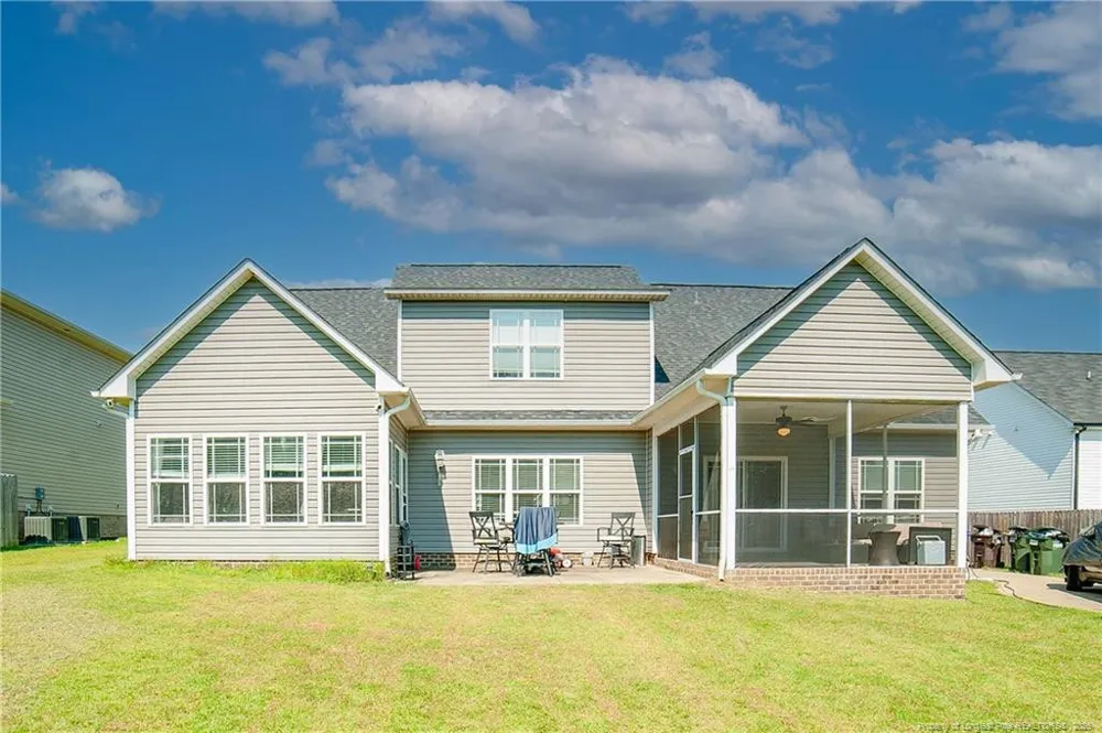 3742 Glencourse Way Fayetteville, NC 28311