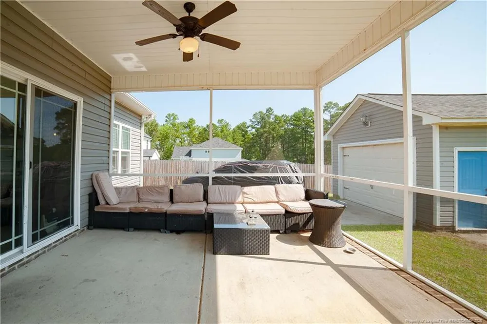 3742 Glencourse Way Fayetteville, NC 28311