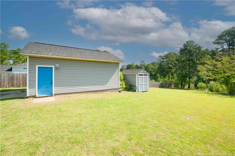 3742 Glencourse Way Fayetteville, NC 28311
