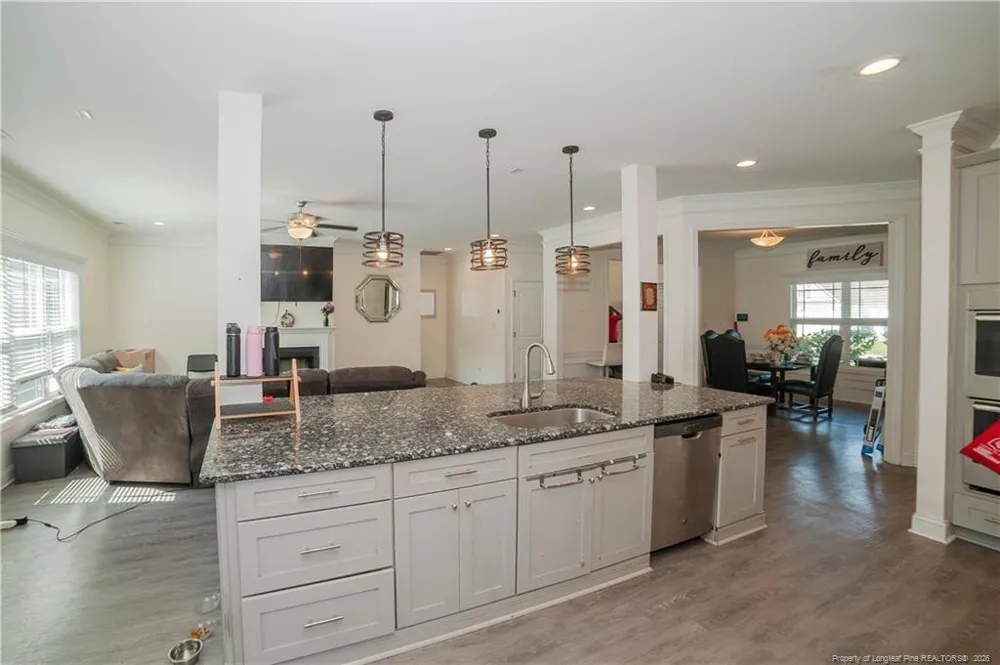 3742 Glencourse Way Fayetteville, NC 28311