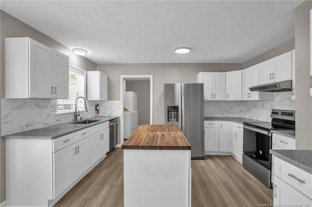 5607 Walkabout Road Hope Mills, NC 28348
