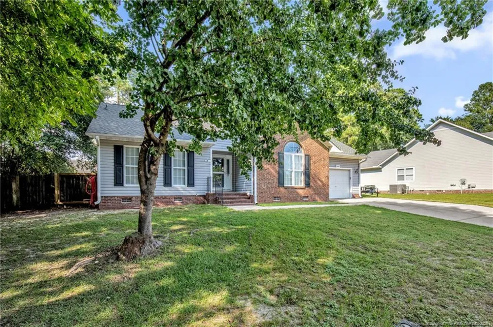 5607 Walkabout Road Hope Mills, NC 28348