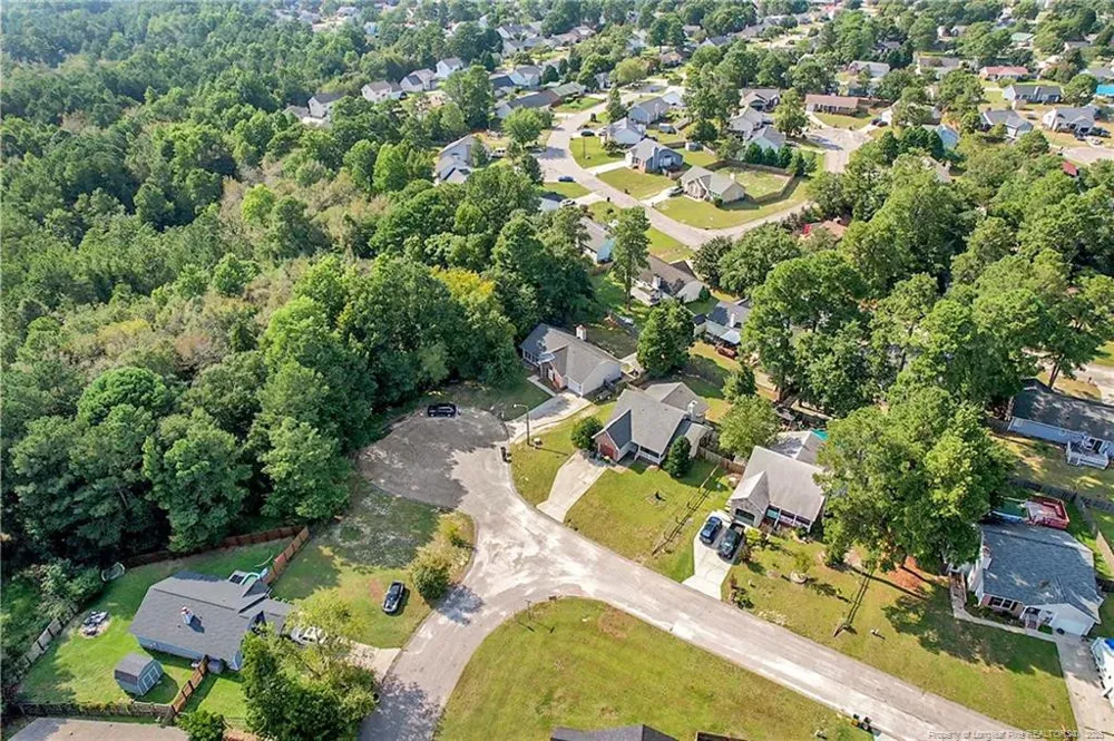 5607 Walkabout Road Hope Mills, NC 28348