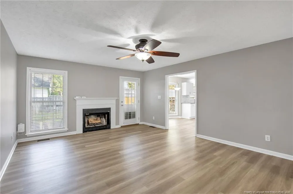 5607 Walkabout Road Hope Mills, NC 28348