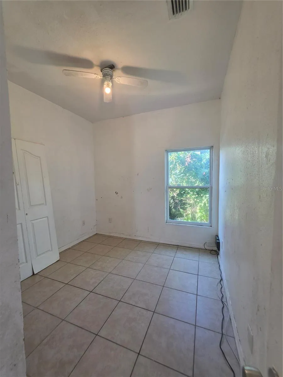 1222 17TH STREET W Bradenton, FL 34205