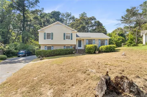453 Bay Shore Drive