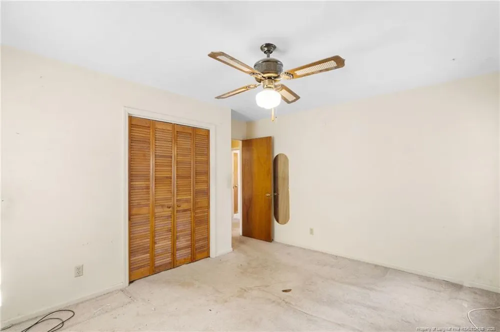 453 Bay Shore Drive Fayetteville, NC 28311