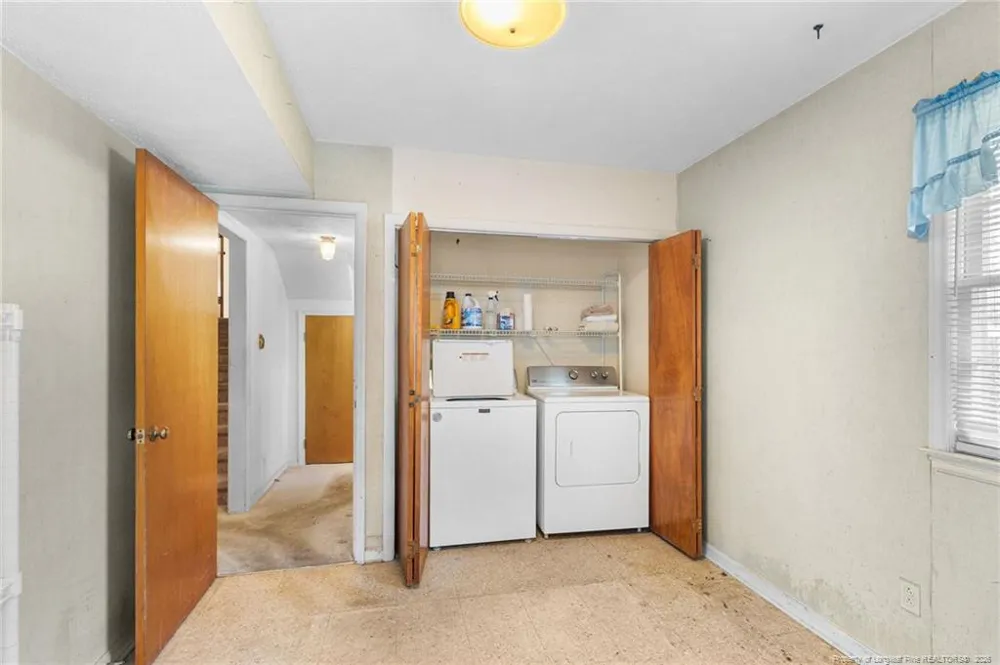 453 Bay Shore Drive Fayetteville, NC 28311