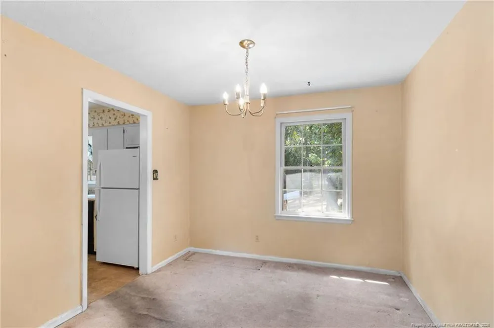 453 Bay Shore Drive Fayetteville, NC 28311