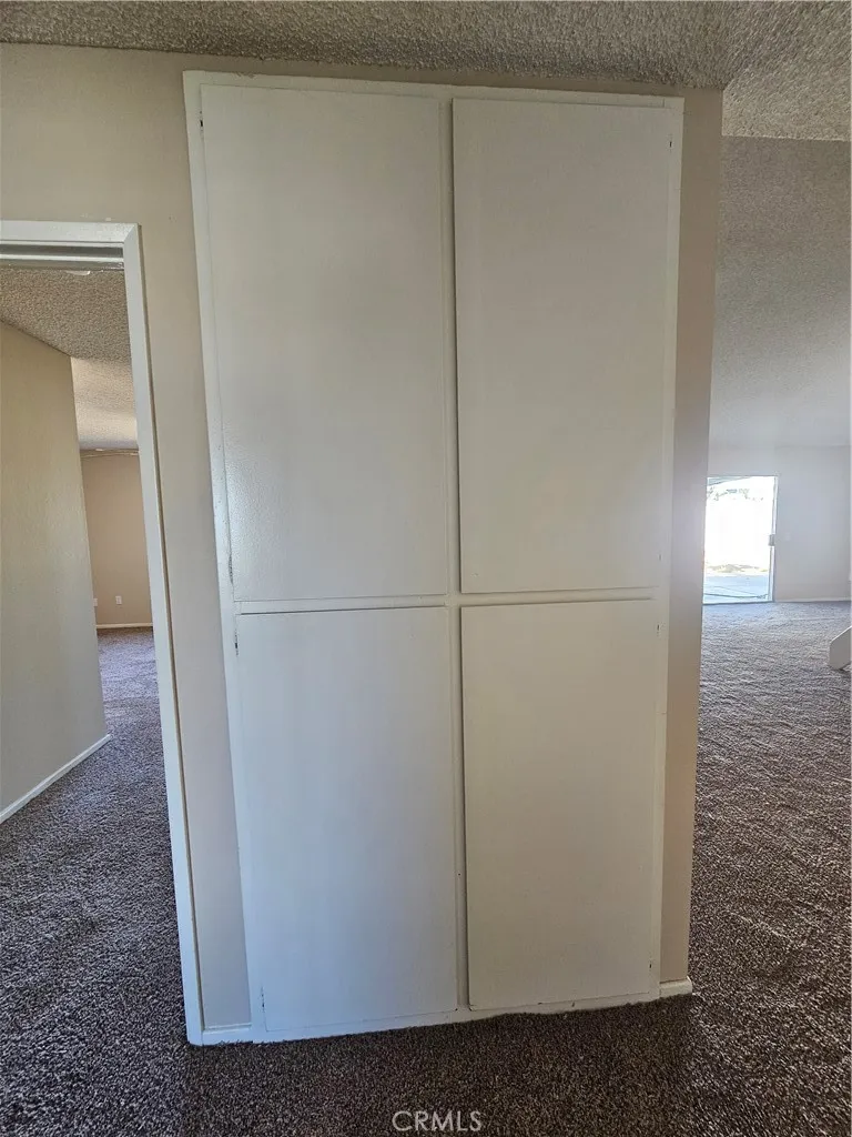 27168 Roger Hemet, CA 92544