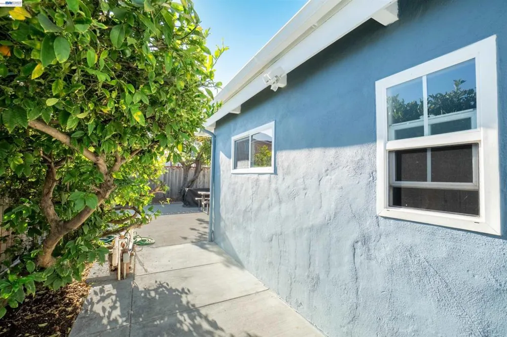 15079 Costela St San Leandro, CA 94579