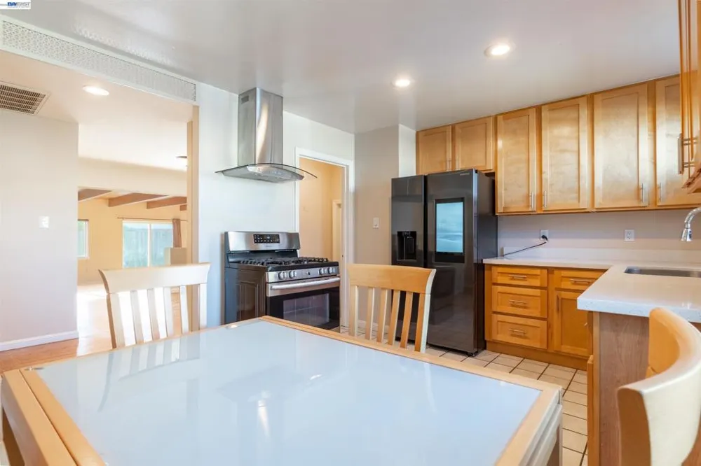 15079 Costela St San Leandro, CA 94579