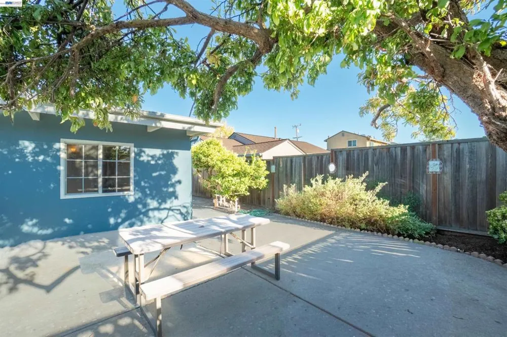 15079 Costela St San Leandro, CA 94579