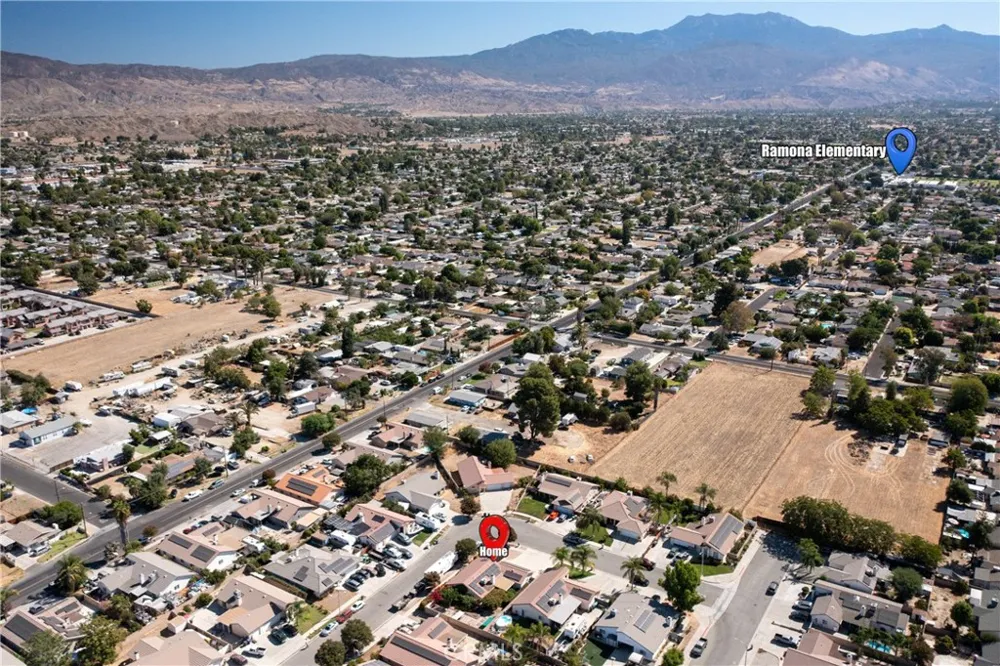 771 De Passe Way Hemet, CA 92544