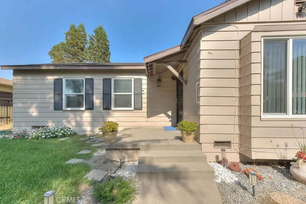 2803 Ladera Road San Bernardino, CA 92405