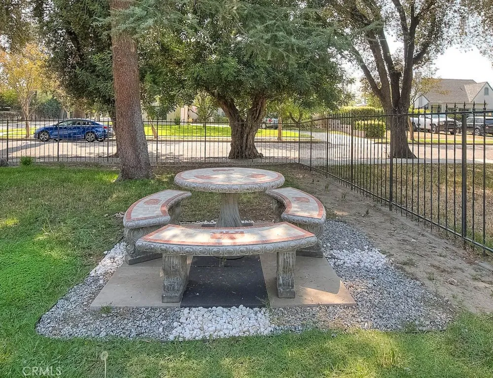2803 Ladera Road San Bernardino, CA 92405