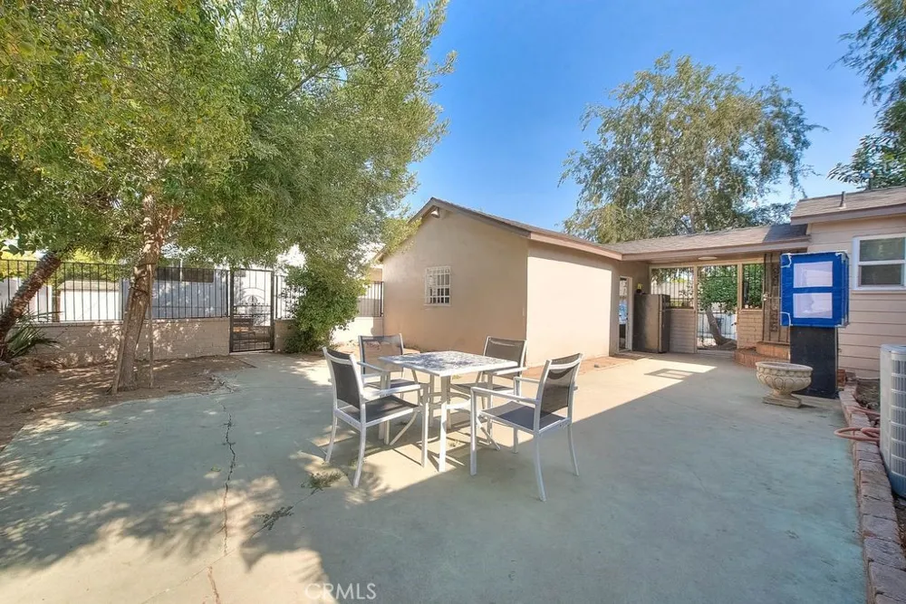 2803 Ladera Road San Bernardino, CA 92405