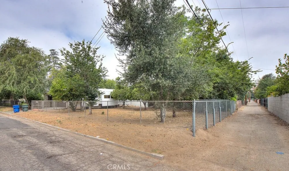 2803 Ladera Road San Bernardino, CA 92405