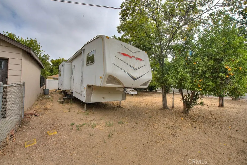 2803 Ladera Road San Bernardino, CA 92405