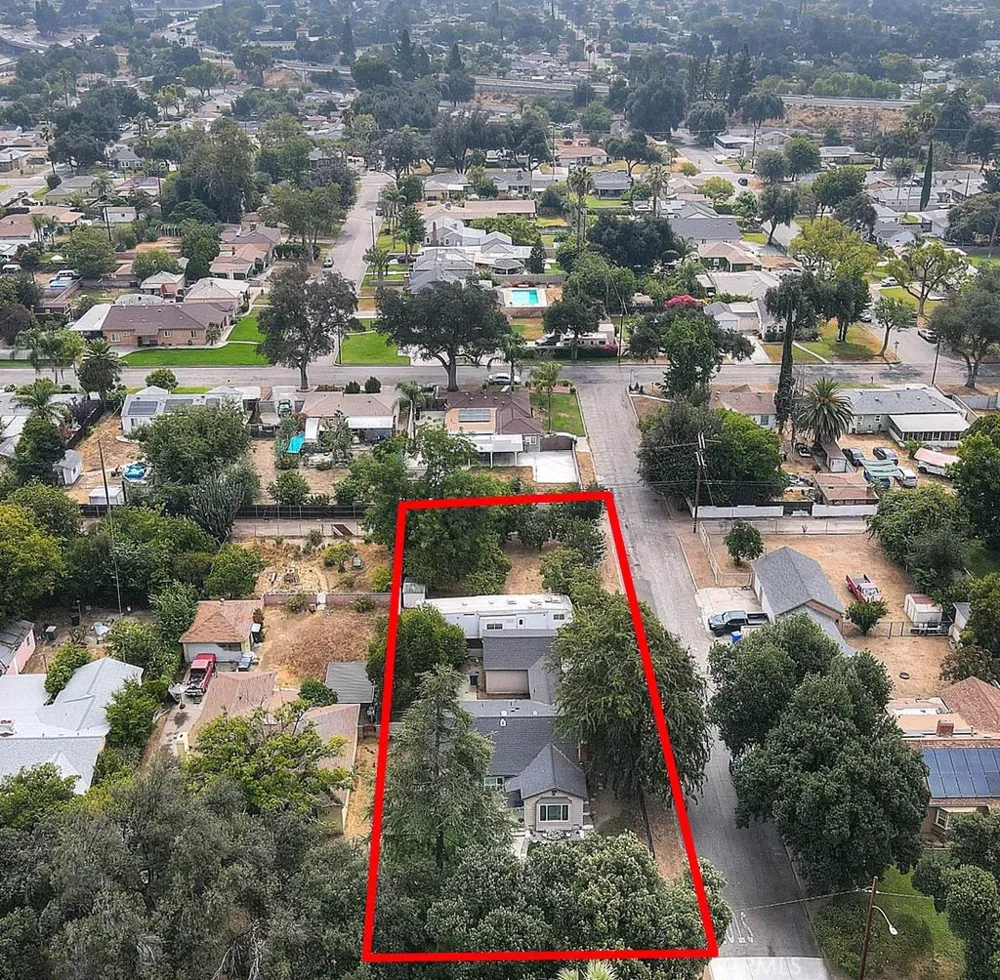 2803 Ladera Road San Bernardino, CA 92405