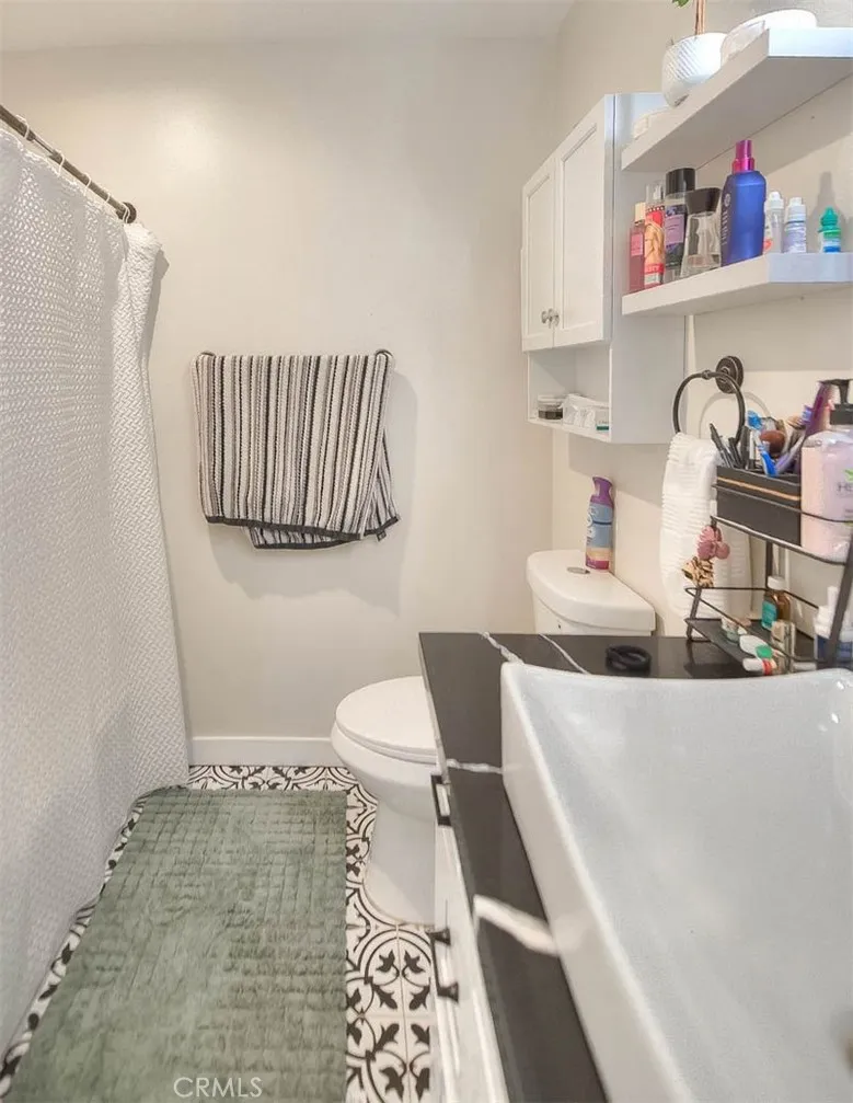 2803 Ladera Road San Bernardino, CA 92405
