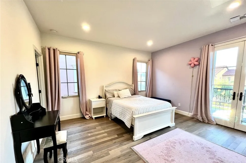 68 Chianti Irvine, CA 92618