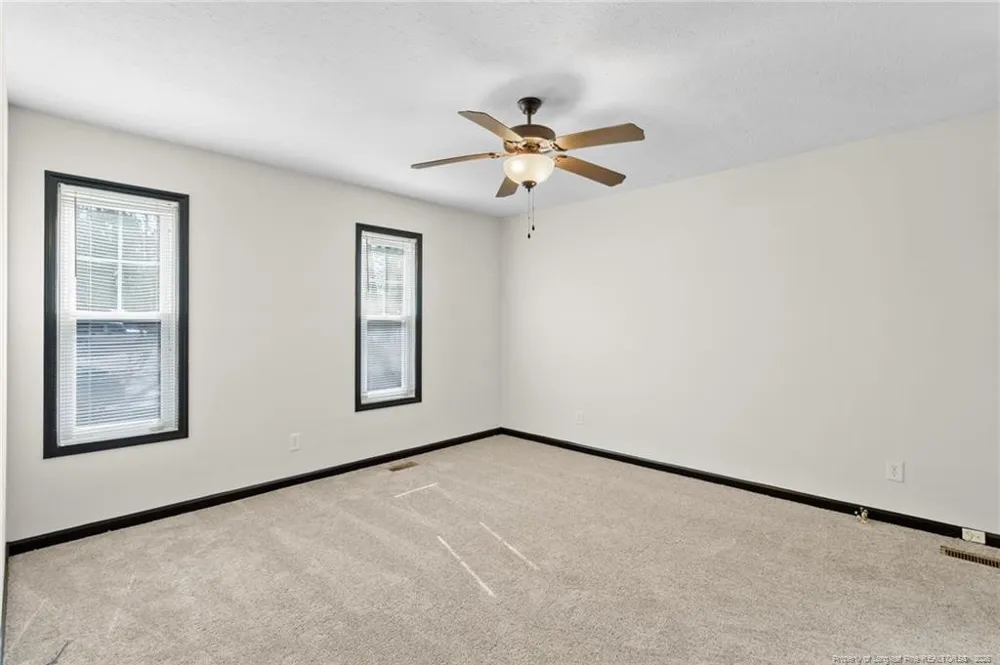 7016 Trevor Lane Fayetteville, NC 28314