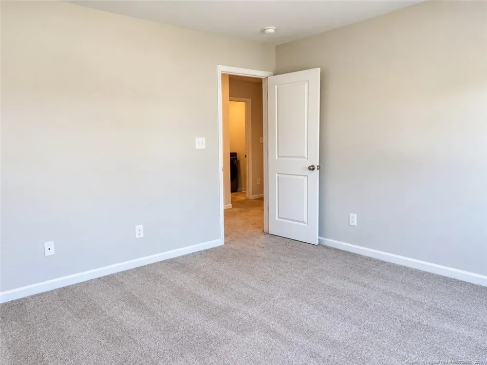4050 Racking Horse Road Hope Mills, NC 28348