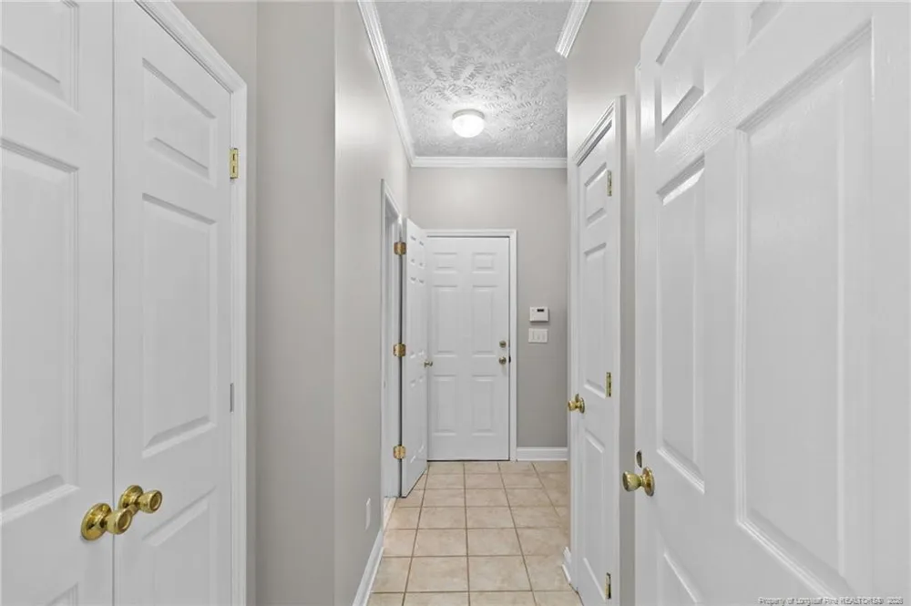 8017 Trout Creek Road Fayetteville, NC 28304